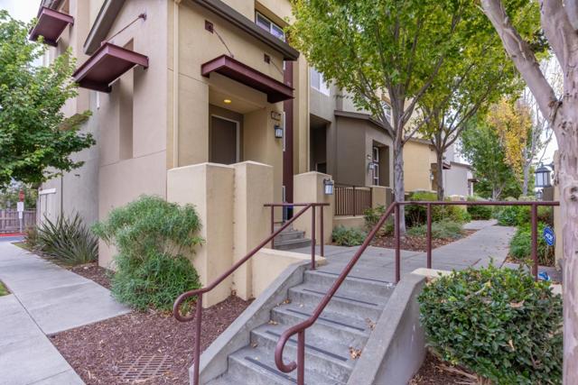 2872 10th Street, San Pablo CA: https://media.crmls.org/mediaz/bc255223-9d40-4157-95ca-2b23f0597ef9.jpg