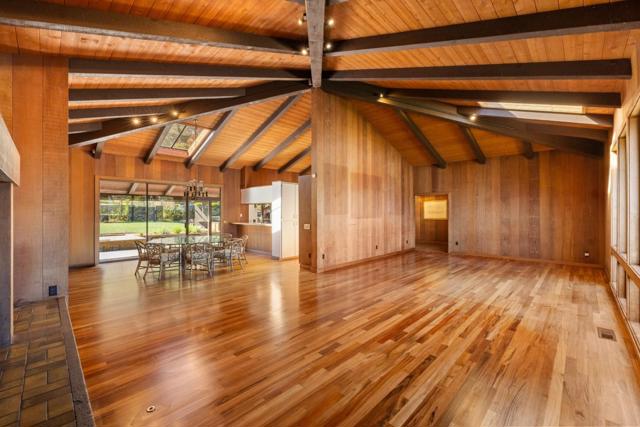 1474 Deer Flat Road, Monterey CA: https://media.crmls.org/mediaz/bc26584d-a73f-434f-92de-46f00cfbee39.jpg