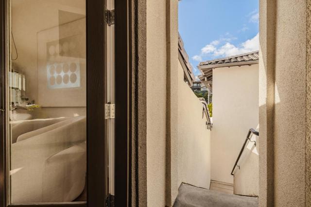 Image 36 of 58 For 1825 Bridgeview Court