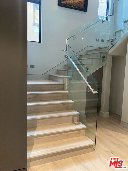 1625 18th Street, Manhattan Beach, California 90266, 4 Bedrooms Bedrooms, ,5 BathroomsBathrooms,Residential,For Sale,18th,26655945