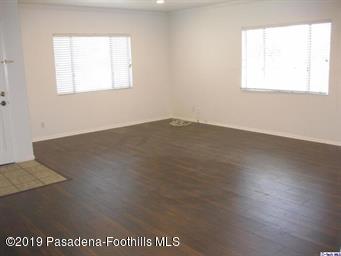 Detail Gallery Image 6 of 7 For 205 N Buena Vista St a,  Burbank,  CA 91505 - 2 Beds | 2 Baths