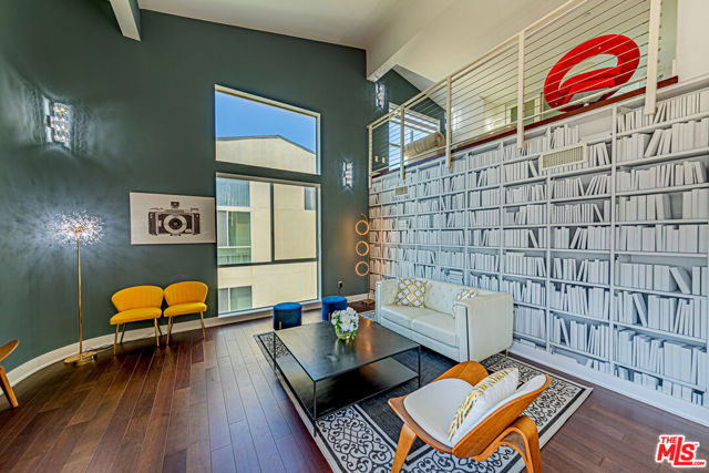600 S Ridgeley Drive, Los Angeles CA: https://media.crmls.org/mediaz/bc27b8db-f49b-40ae-a61a-5c8b877504e5.jpg