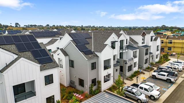 1400 Anacona Place, Encinitas CA: https://media.crmls.org/mediaz/bc28ebad-329f-4088-9c31-355dc2d867cb.jpg