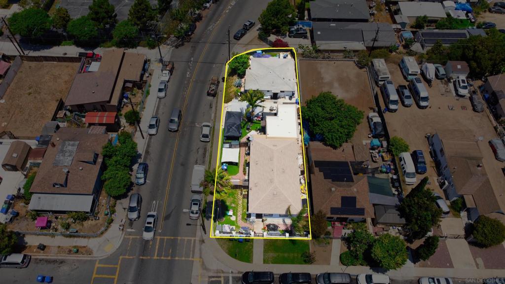 MLS #250032693SD img 11