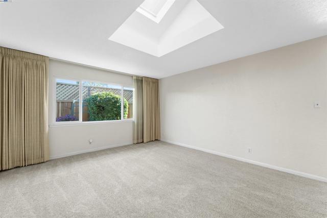 42747 Wixon Dr, Fremont CA: https://media.crmls.org/mediaz/bc29f91a-dce3-44c2-99c4-6596119a6789.jpg