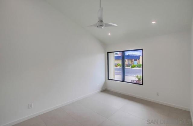 14066 Crest Way, Del Mar CA: https://media.crmls.org/mediaz/bc2a6131-db61-4fc9-aff3-6d7a70da24eb.jpg