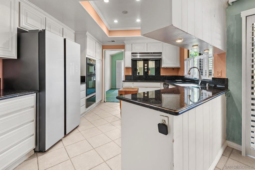 MLS #250043611SD image #5