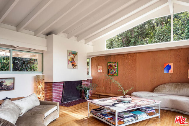 2764 Outpost Drive, Los Angeles CA: https://media.crmls.org/mediaz/bc2b045d-bbe1-4c15-914d-8e913747cdd7.jpg