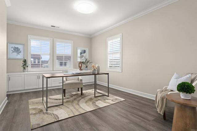 Image 34 of 52 For 1077 Calle Pilares