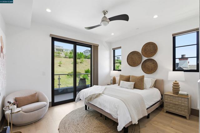 Image 27 of 48 For 11 Bigleaf Road