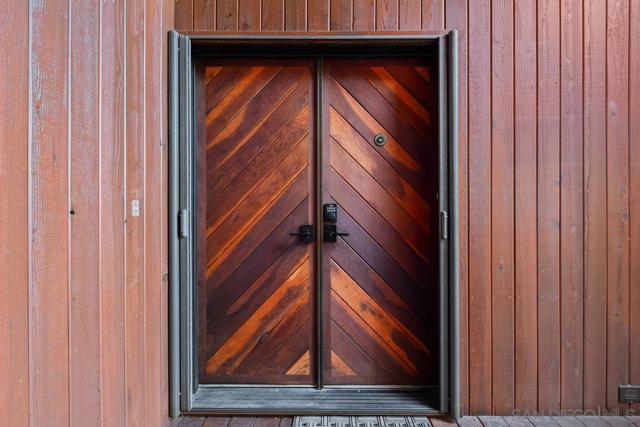 30830 Ranch Creek Rd, Valley Center CA: https://media.crmls.org/mediaz/bc2c6e74-0179-4bcc-96fb-0e35e55ae3e4.jpg