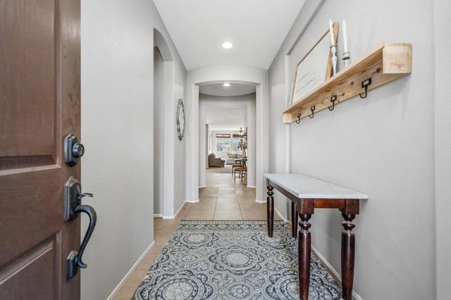 42724 Tango Court, Indio CA: https://media.crmls.org/mediaz/bc2dacf7-d2c5-4152-9876-f5f5f89be6a5.jpg