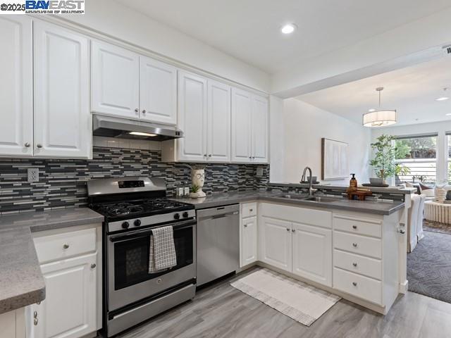 130 Sutter Creek Ln, San Ramon CA: https://media.crmls.org/mediaz/bc2e65d5-624d-4080-aba5-73de3f8792bb.jpg