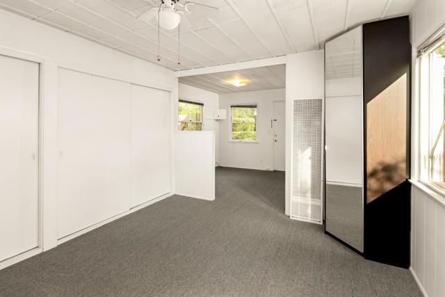 763 College Avenue, Menlo Park CA: https://media.crmls.org/mediaz/bc2ec1a9-8194-4105-9800-fb51efab435c.jpg