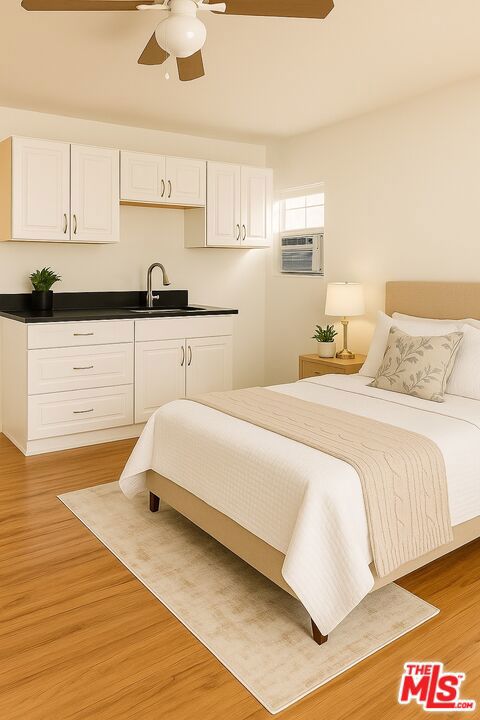 928 N Genesee Avenue, West Hollywood CA: https://media.crmls.org/mediaz/bc3052bc-e962-4492-845a-dcfe26e61c2e.jpg