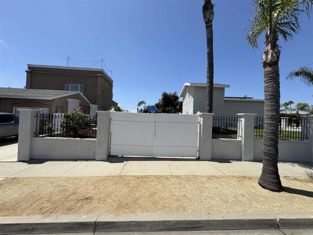 4704 Jumano Avenue, San Diego CA: https://media.crmls.org/mediaz/bc30a81d-7e44-4dfe-b8c3-130e184a893c.jpg