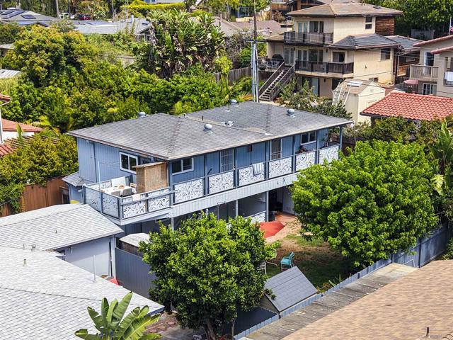 647 San Dieguito Dr., Encinitas CA: https://media.crmls.org/mediaz/bc30da9e-83fe-483e-902d-92ff1502bad1.jpg
