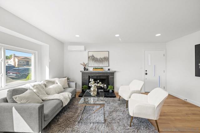 2951 MANOS DRIVE, San Diego CA: https://media.crmls.org/mediaz/bc3231cd-2fcb-45d7-9e33-a03172d49445.jpg