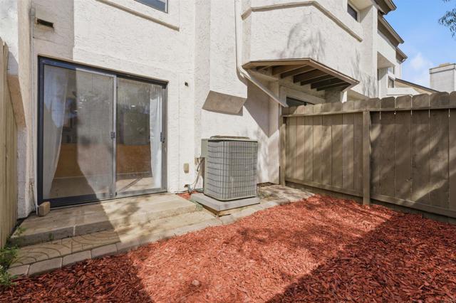 Detail Gallery Image 22 of 23 For 1540 Granite Hills Dr #C,  El Cajon,  CA 92019 - 2 Beds | 2/1 Baths