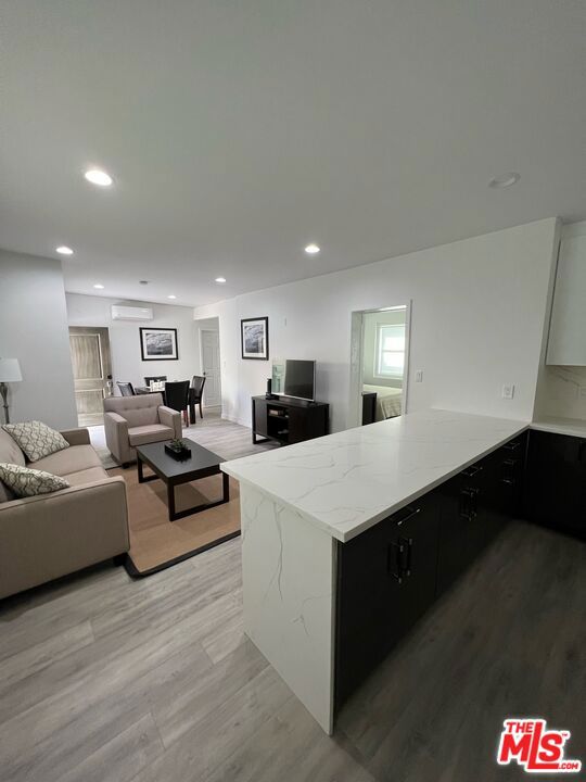 MLS #25543639 img 21