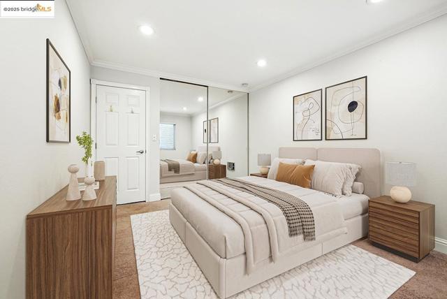 567 Oakland Ave., Oakland CA: https://media.crmls.org/mediaz/bc376f9a-3afa-452e-ad5b-304b81043db6.jpg