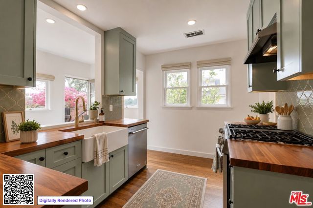 4365 Elenda Street photo 8