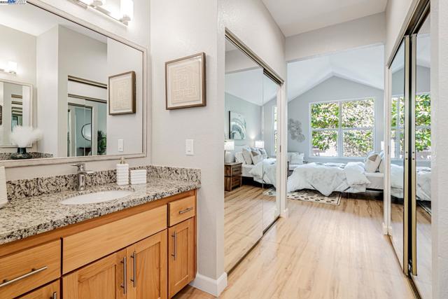 Image 8 of 26 For 419 Saint Emilion Ct