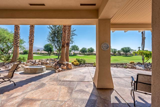 37552 Mojave Sage Street, Palm Desert CA: https://media.crmls.org/mediaz/bc3b3d39-25c4-489d-85a8-1247b57500d2.jpg