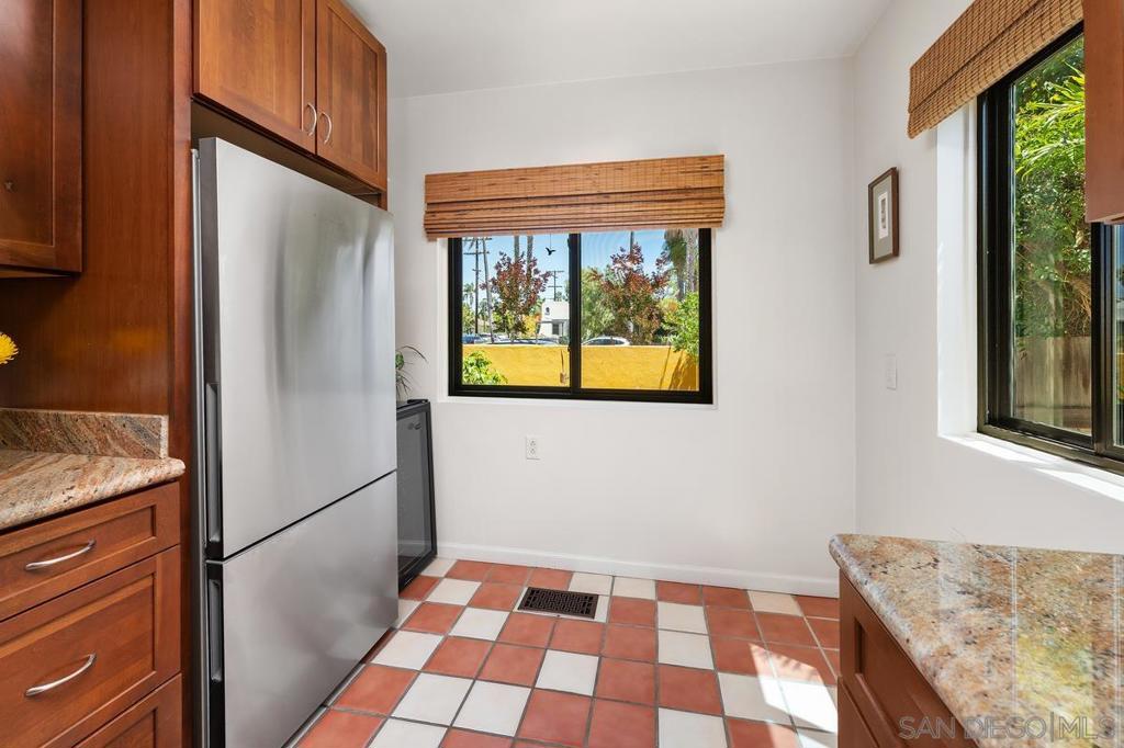 4494 Cleveland Ave - photo 19