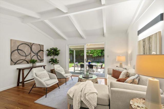 886 Garland Drive, Palo Alto CA: https://media.crmls.org/mediaz/bc3bce88-78be-4919-83e3-611c4867fb4b.jpg