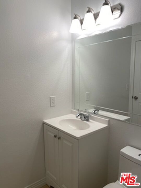 30523 Canwood Street, Agoura Hills CA: https://media.crmls.org/mediaz/bc3be064-dd12-4613-946a-c02671ad9a67.jpg