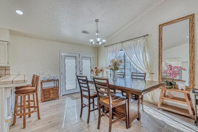 6640 Kim Ann Lane, Salinas CA: https://media.crmls.org/mediaz/bc3d04d6-57d3-48d1-95fb-c68537337bea.jpg