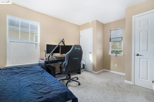3238 Panda Ct, Antioch CA: https://media.crmls.org/mediaz/bc3dbca0-e43a-40e8-89ad-a143b35cbbd8.jpg