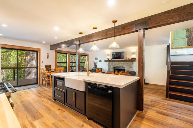 24542 Fern Valley Road, Idyllwild CA: https://media.crmls.org/mediaz/bc3e0c75-d7d7-4b27-95ed-ae3adf286334.jpg