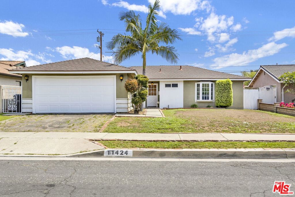 11424 Falconhill Drive