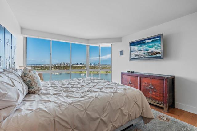 Detail Gallery Image 17 of 74 For 1820 Avenida Del Mundo #1507,  Coronado,  CA 92118 - 3 Beds | 2 Baths