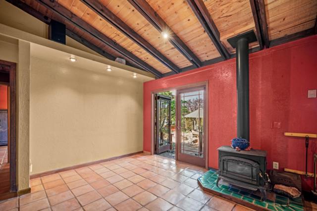 1497 Highland Place, Seaside CA: https://media.crmls.org/mediaz/bc40b41c-2e2d-4495-b413-ccb95fcfbe46.jpg