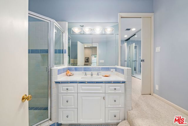 17152 Avenida De Santa Ynez, Pacific Palisades CA: https://media.crmls.org/mediaz/bc40e14a-2e93-4532-9d5c-938cb1db46c7.jpg
