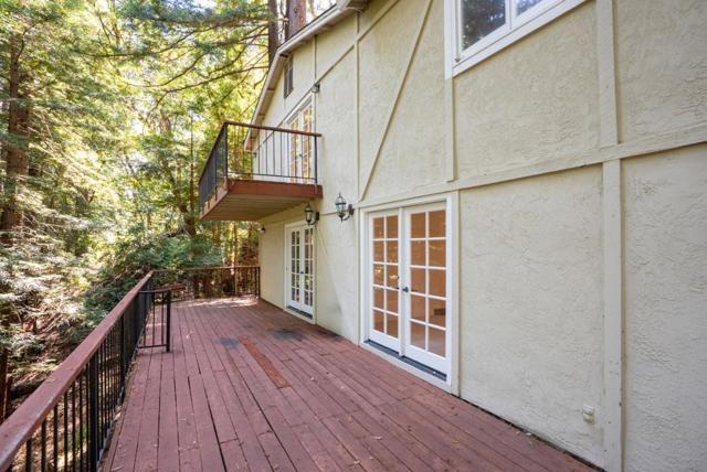 23489 Hutchinson Road, Los Gatos CA: https://media.crmls.org/mediaz/bc43177d-6411-4e30-9a5c-dddc38633a4d.jpg