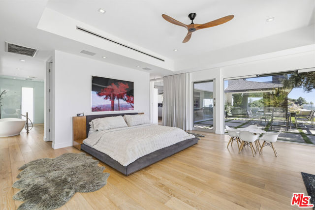 3 Bed Home for Sale in Los Angeles, California