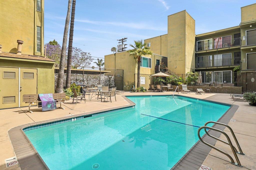2266 Grand - photo 10