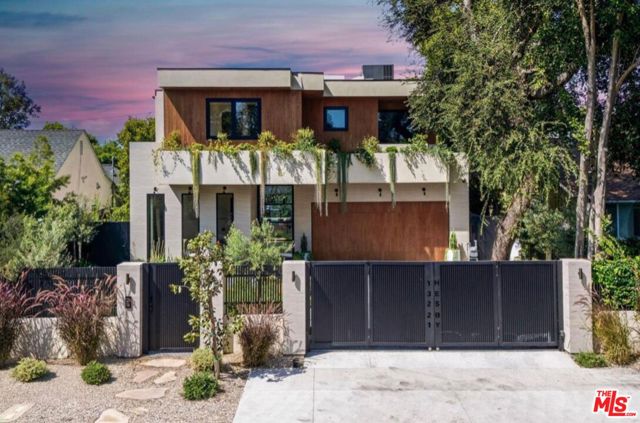 13229 Hesby Street photo 2