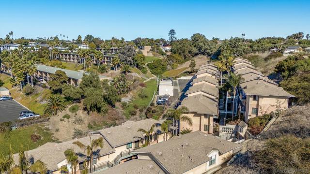 552 Canyon Dr, Oceanside, California 92054, 2 Bedrooms Bedrooms, ,2 BathroomsBathrooms,Condominium,For Sale,Canyon Dr,250001364SD