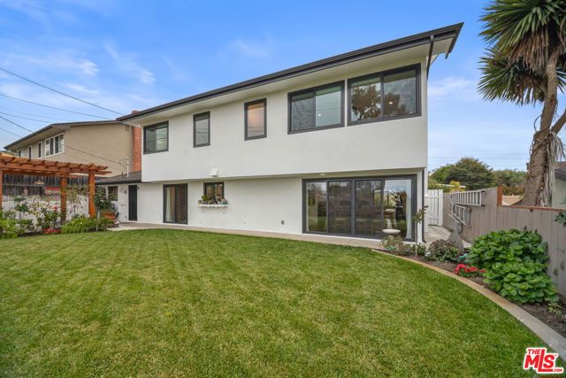 6923 Willowtree Drive, Rancho Palos Verdes, California 90275, 5 Bedrooms Bedrooms, ,3 BathroomsBathrooms,Residential,For Sale,Willowtree,25539161