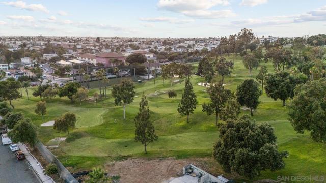 5439 Soho View Ter, San Diego CA: https://media.crmls.org/mediaz/bc459871-9d5a-40dd-b8d4-c1254f5eacdb.jpg