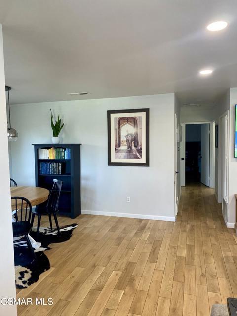 2703 Meadowwood, Santa Ana CA: https://media.crmls.org/mediaz/bc478a9f-1b9c-493c-91e2-305b0477f9e7.jpg