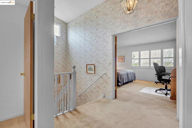 363 Limerick Way, Vacaville CA: https://media.crmls.org/mediaz/bc47b5c3-e6c6-41a6-8596-9dbd319fcc53.jpg
