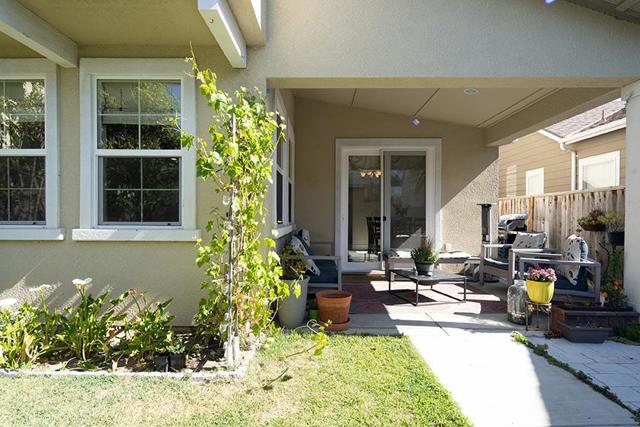 13326 Warren Avenue,  CA: https://media.crmls.org/mediaz/bc47e23e-9521-43f5-a570-61d9f5fdc32a.jpg