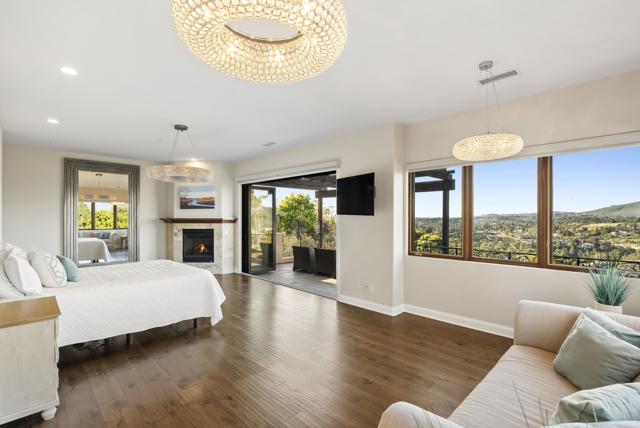 Detail Gallery Image 9 of 15 For 18102 via Ascenso, Rancho Santa Fe,  CA 92067 - 6 Beds | 6/1 Baths