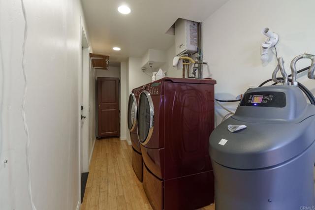 Detail Gallery Image 47 of 64 For 398 Aliso St, Ventura,  CA 93001 - 4 Beds | 3/1 Baths